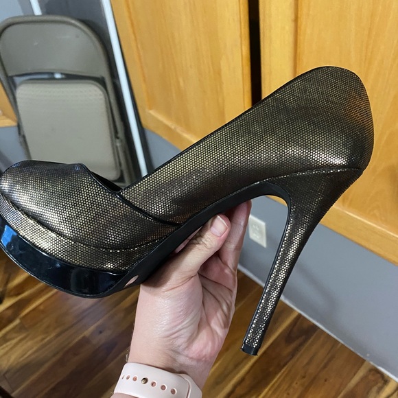 Jessica Simpson heels - Picture 6 of 8